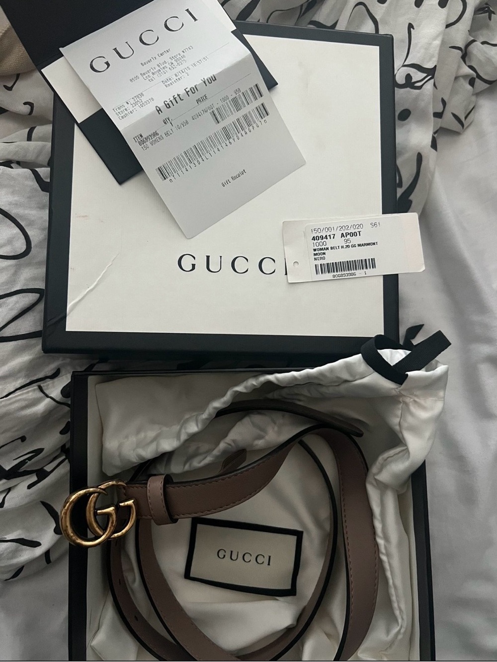 Gucci Taupe Leather Women’s Belt with Gold Double G Buckle